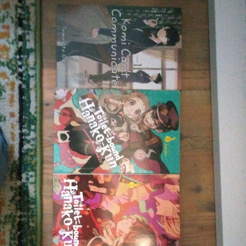 Komi Can't Communicate and Toilet-bound Hanako-kun Manga Set